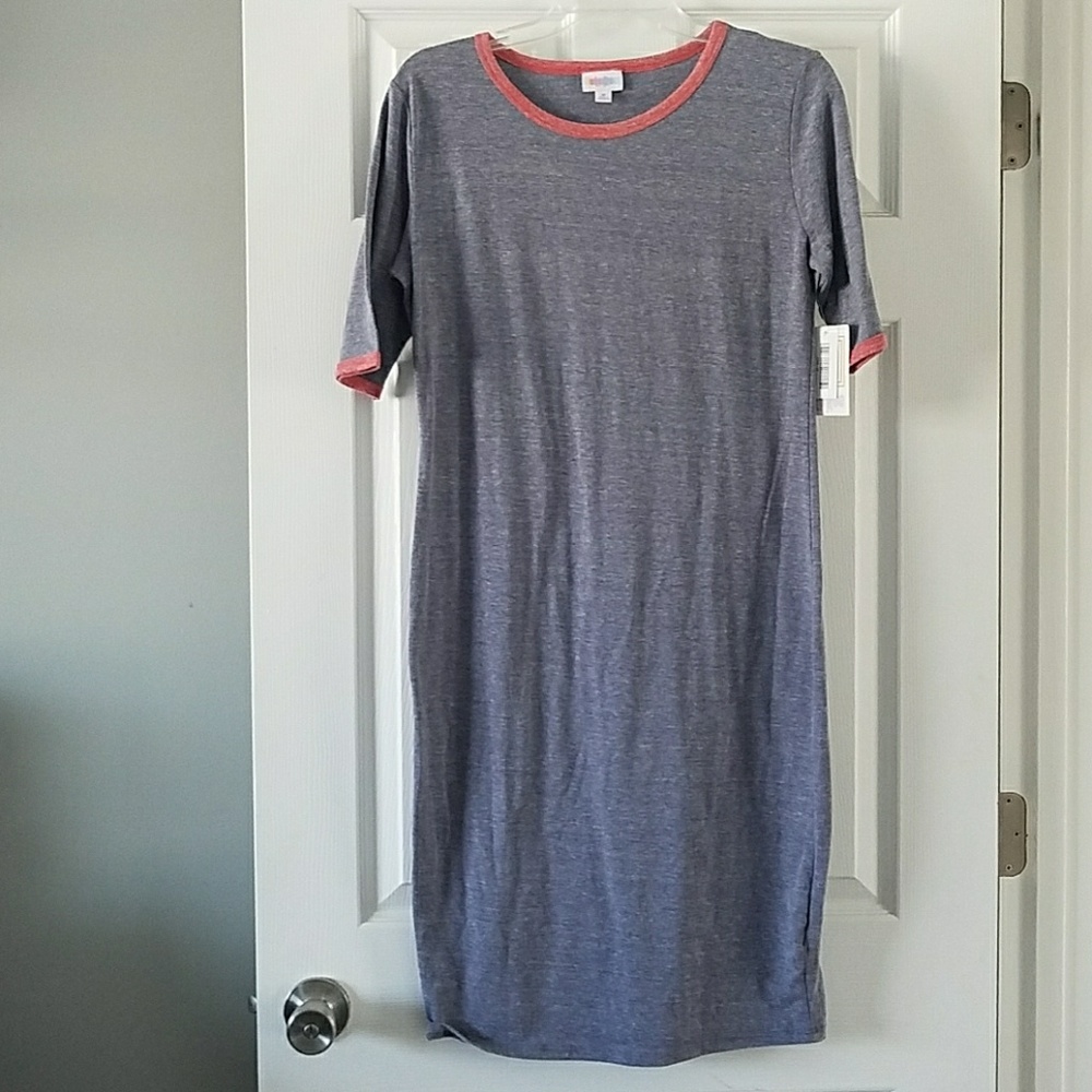 Julia dress- tag is no longer attached